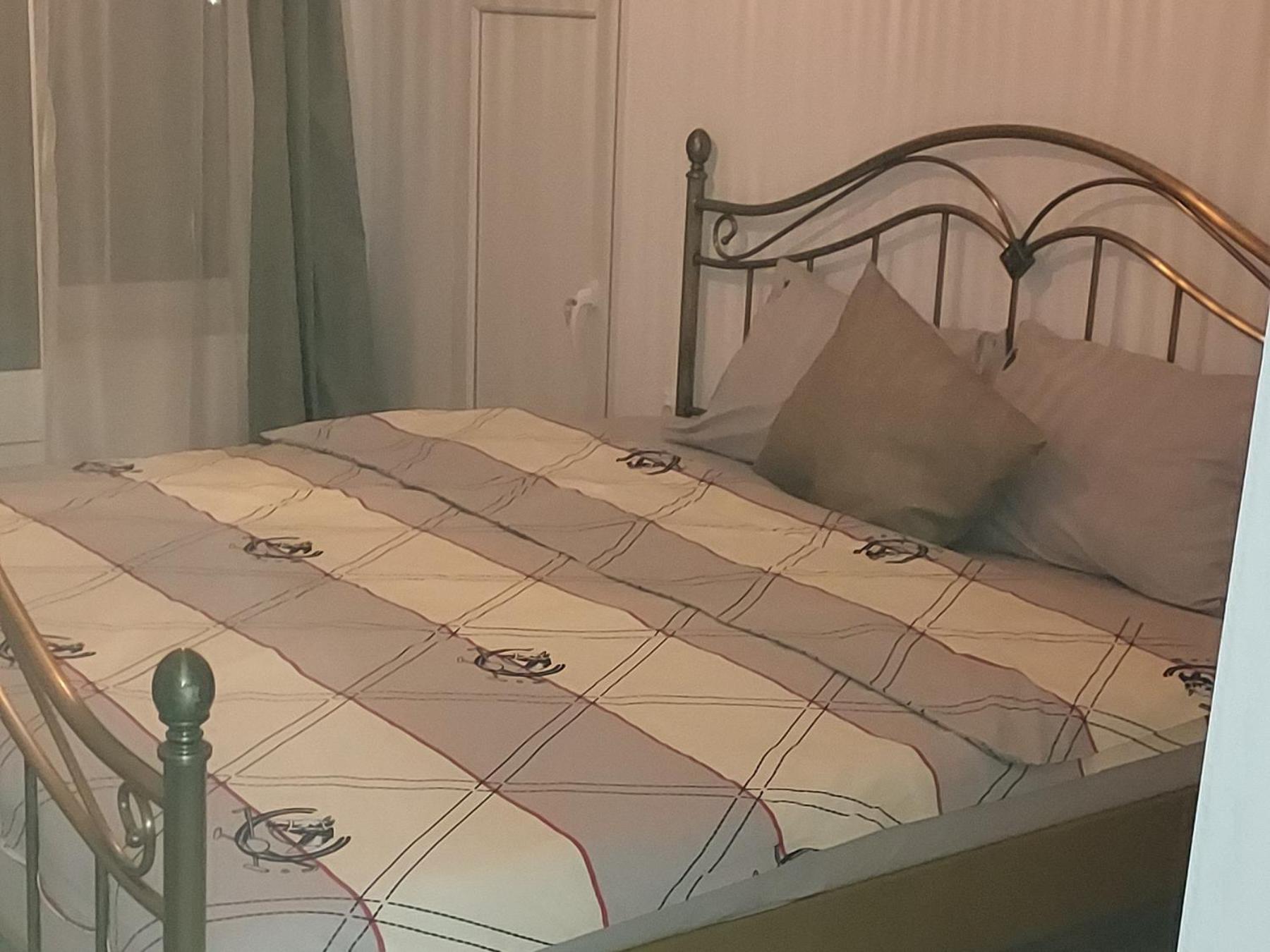 Tina Guest House Basarabi Luaran gambar