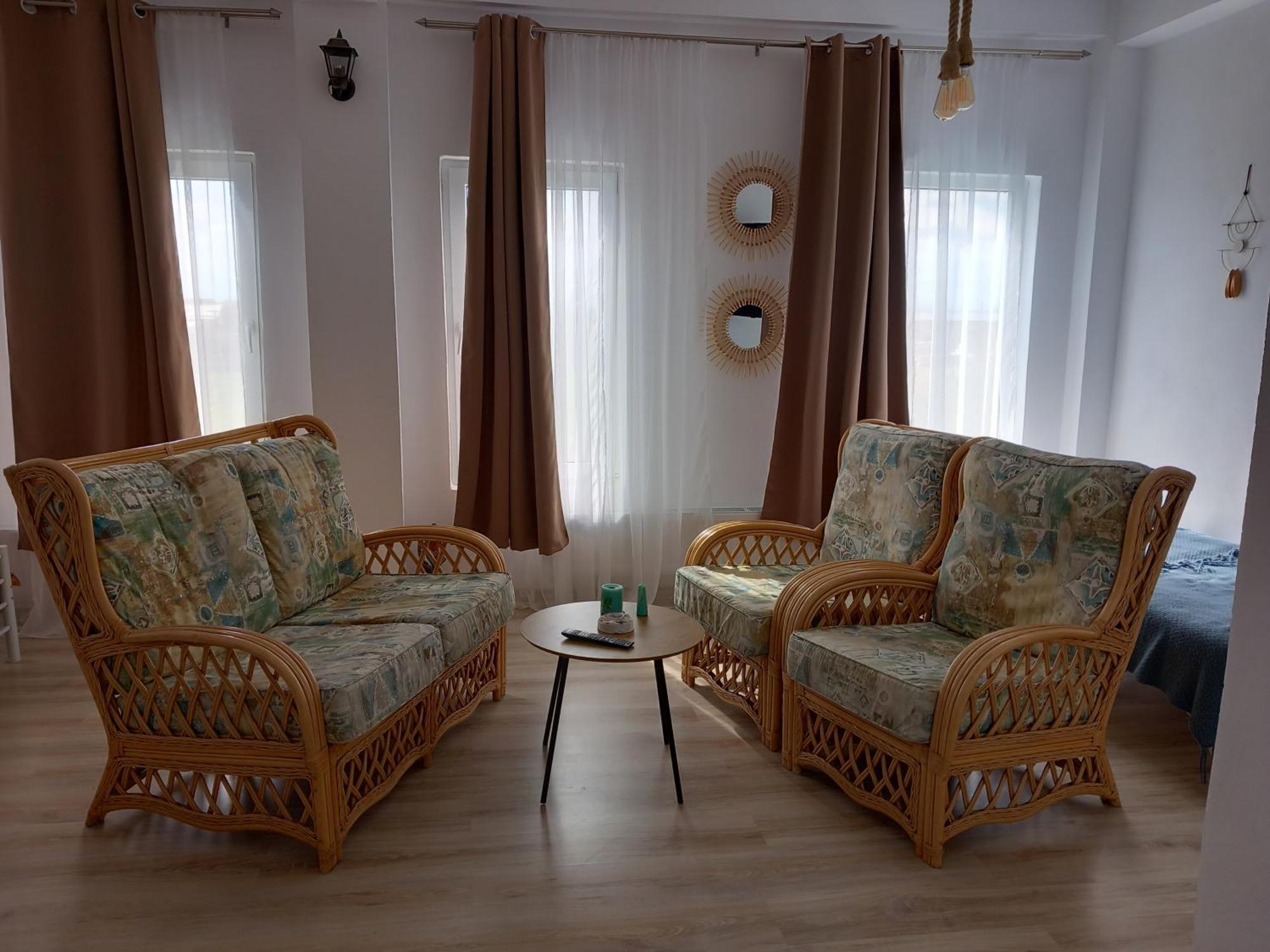 Tina Guest House Basarabi Luaran gambar